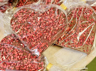 Gift chocolade hart met frambozen crisp