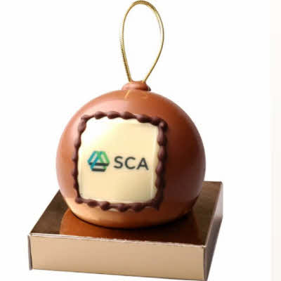 Kerstbal van chocolade met logo