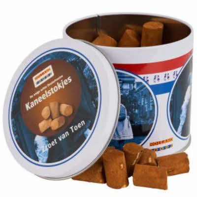 Hoeveelheid: In delfs blauw blikje