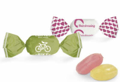 Verpakt snoepgoed met logo